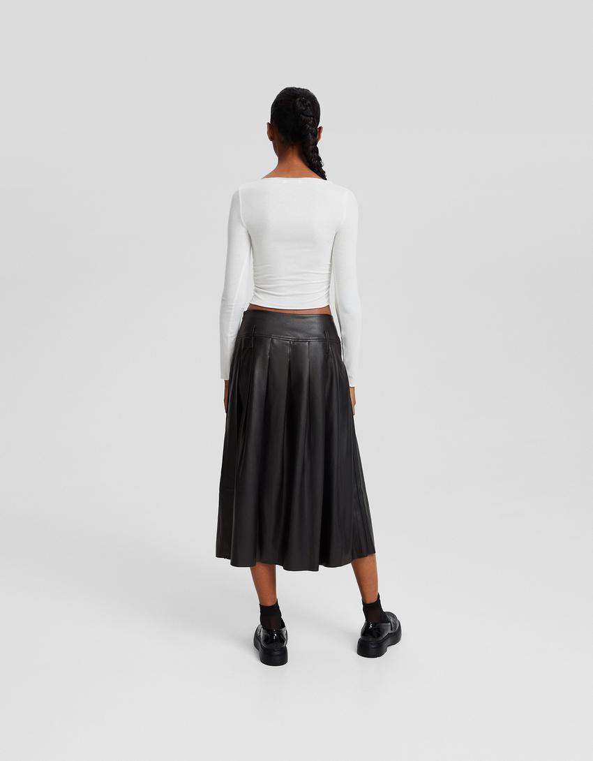 تنورة ميدي بليسيه من جلد صناعي-أسود-2