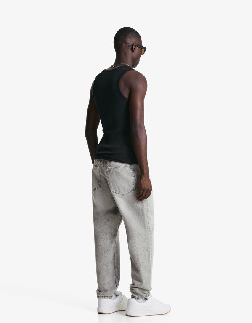 Loose tapered jeans-Grey-1