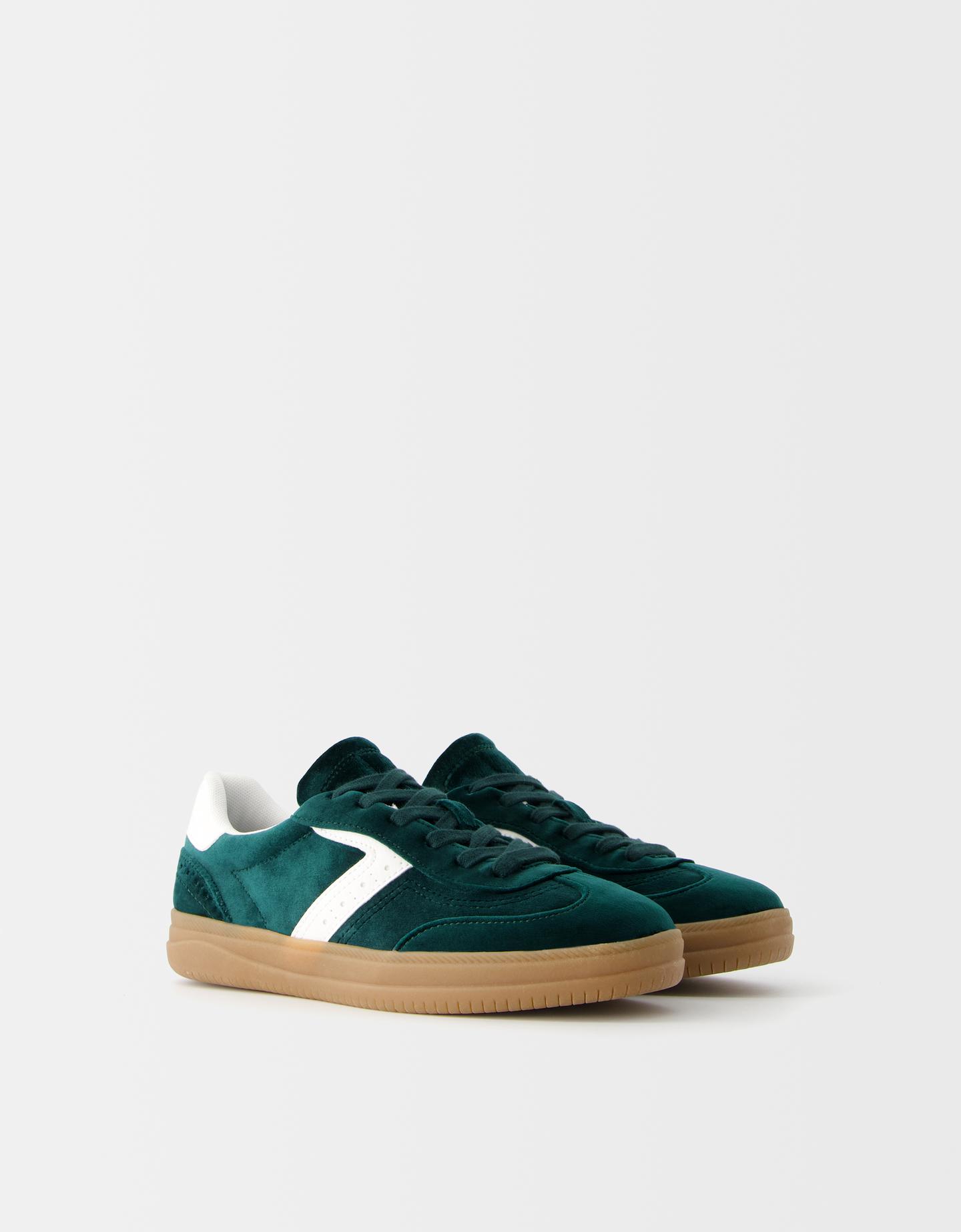 Bershka Zapatillas Retro Terciopelo Mujer 38 Verde