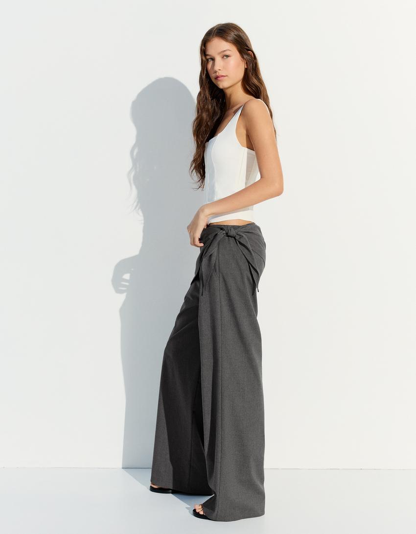 Pensli ve fularlı pantolon-Gri