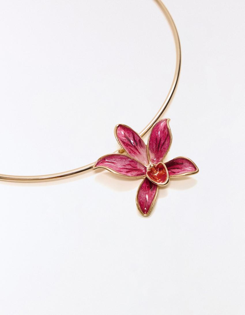 Kalung choker kaku bunga-Merah muda