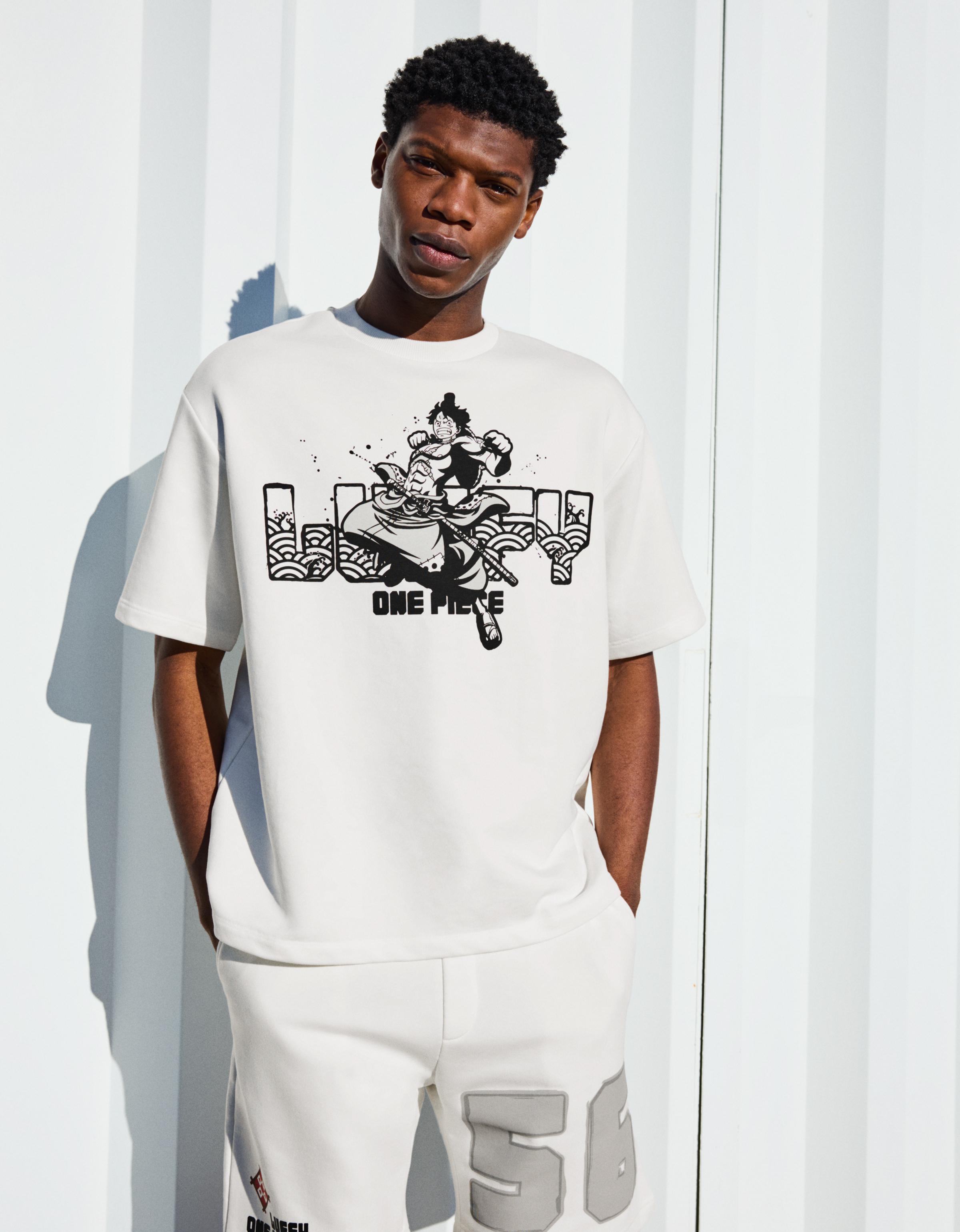 One Piece short sleeve fleece print T-shirt - Men | Bershka