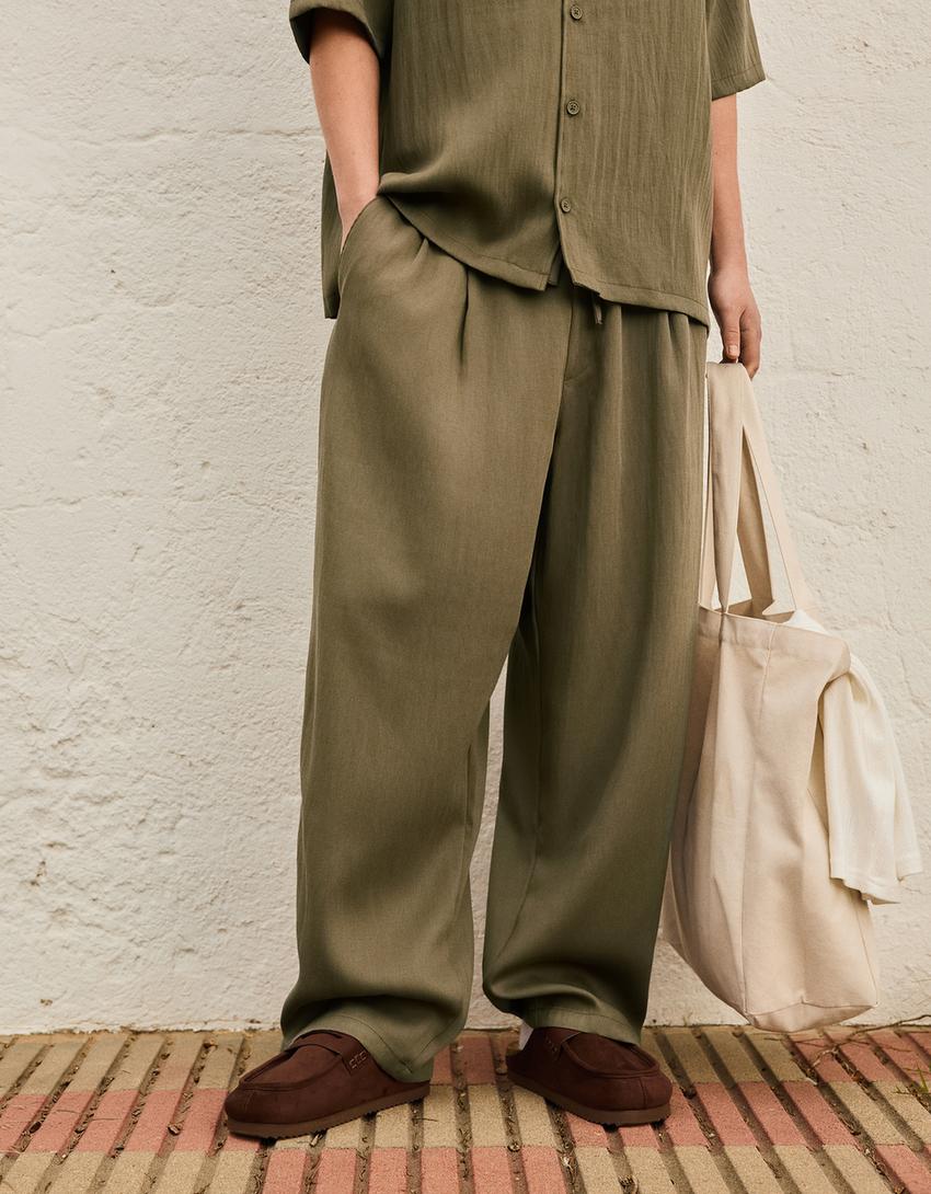 Rustic baggy trousers-Khaki