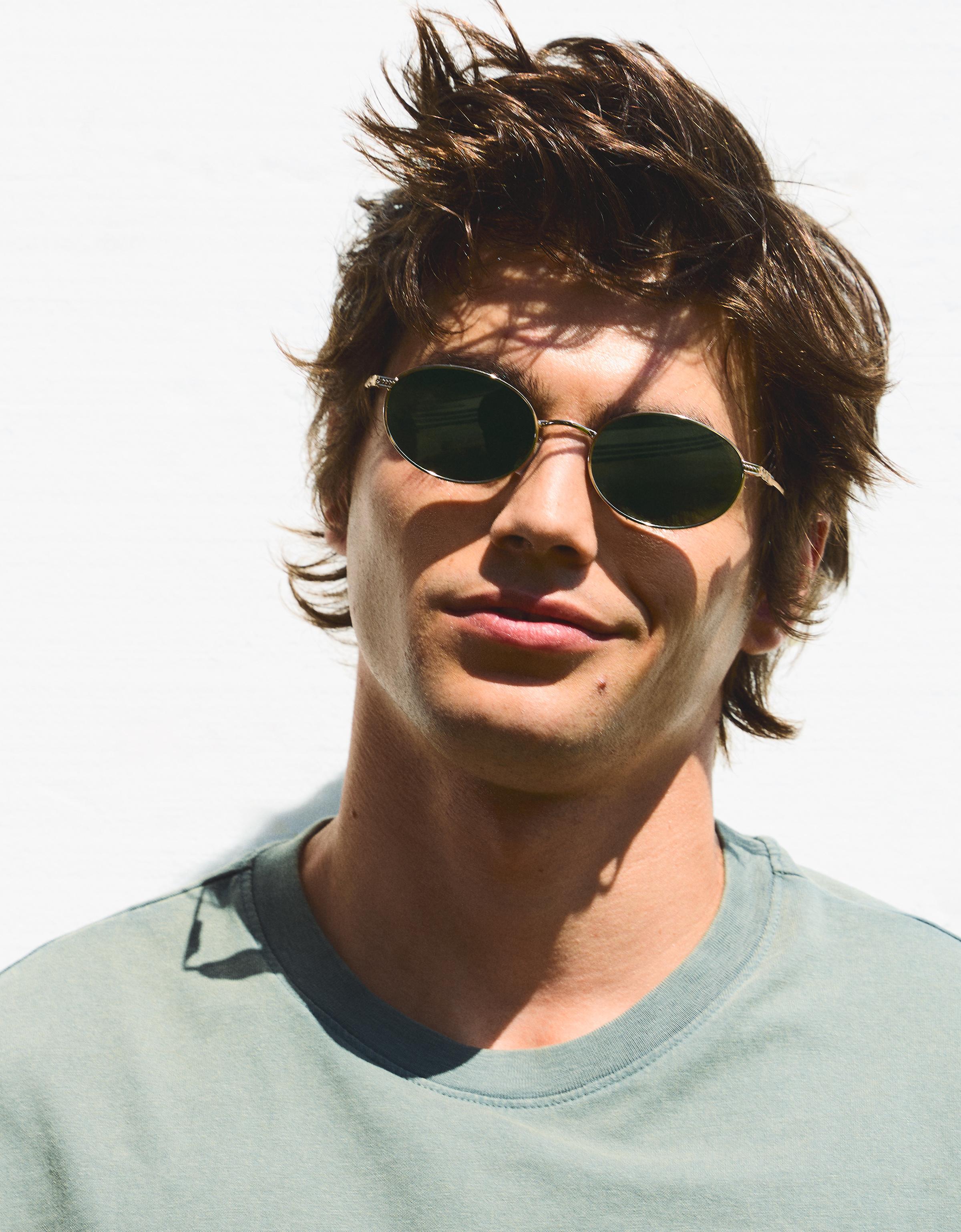 Oval sunglasses — Green
