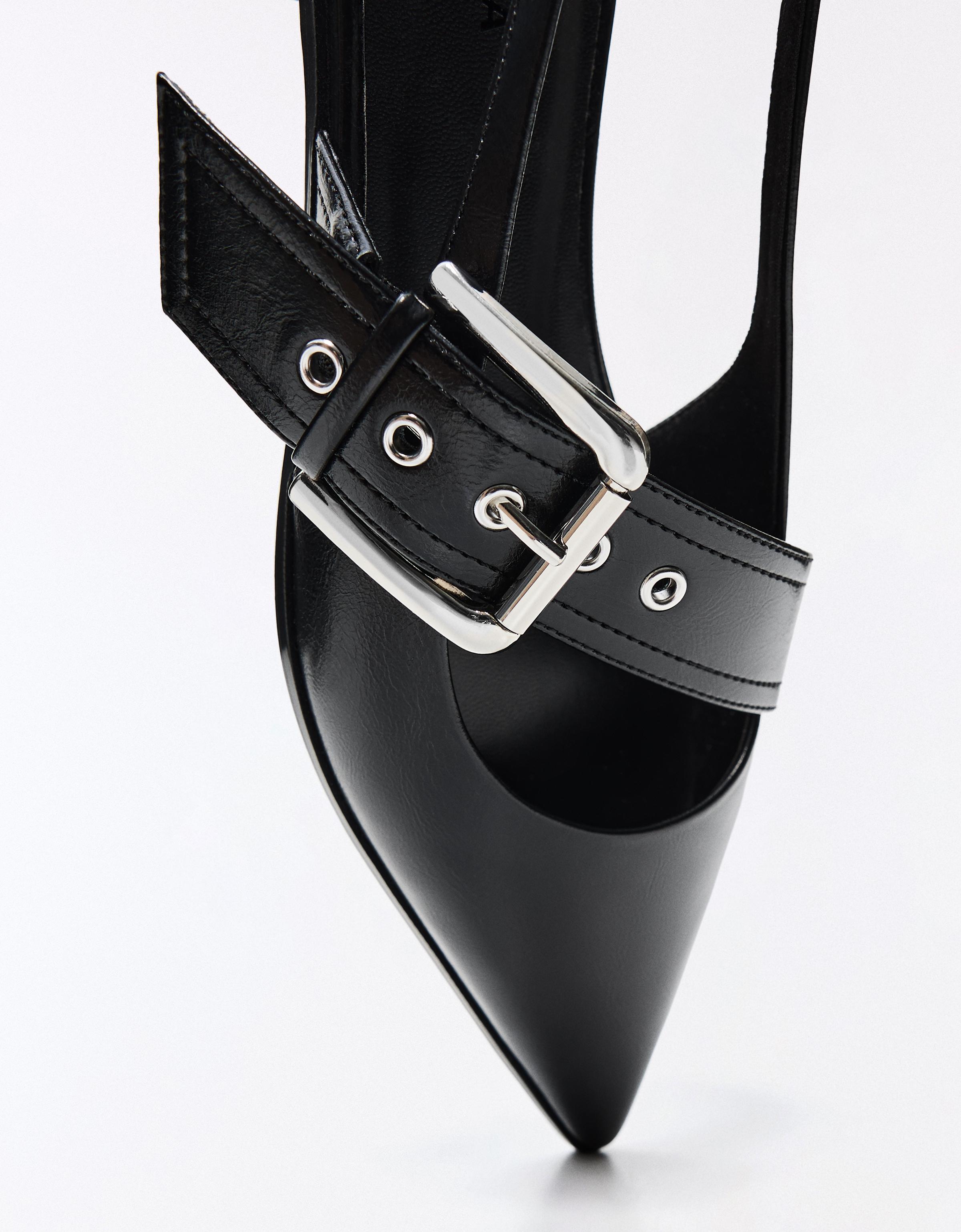 Slingback ballet flats with buckle — BLACK