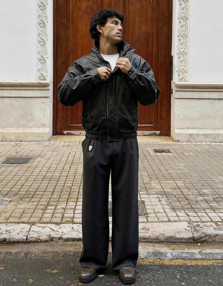 Kunstlederjacke-Schwarz
