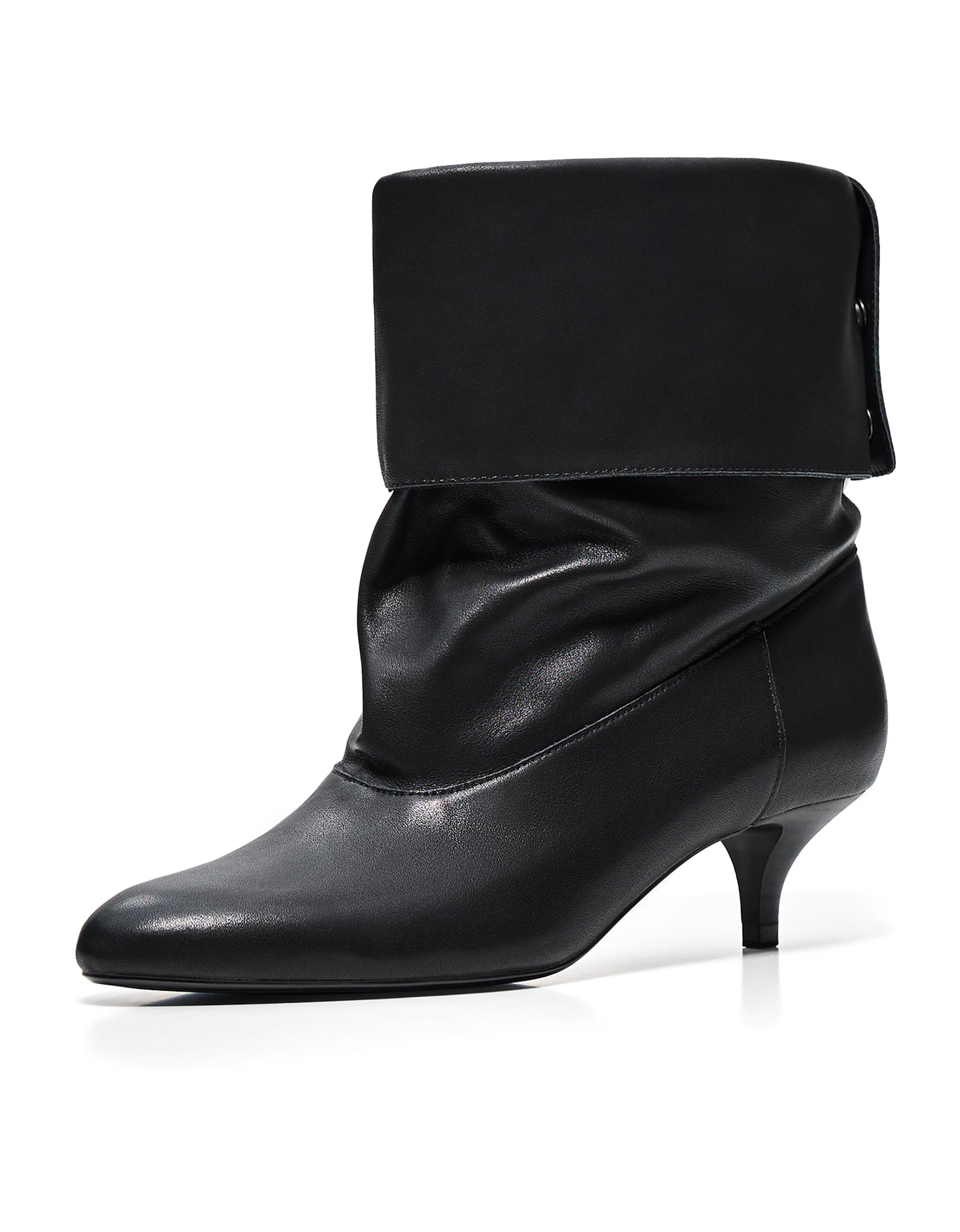 LEATHER HEEL ANKLE BOOTS — BLACK