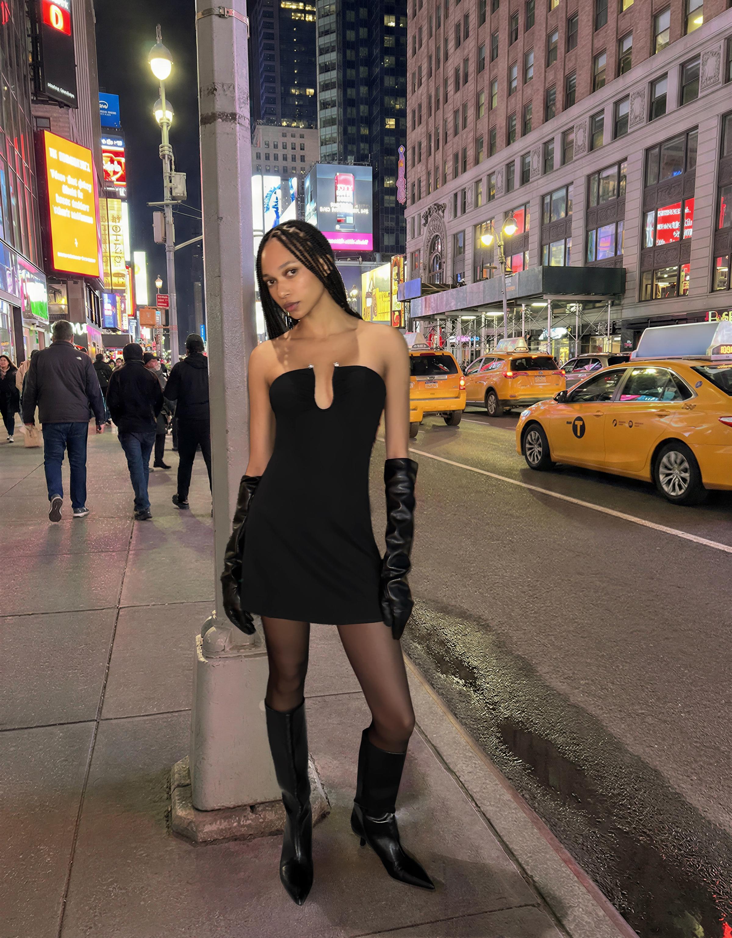 Bershka Mini-Glitzerkleid Mit Ausschnitt Damen Xs Schwarz