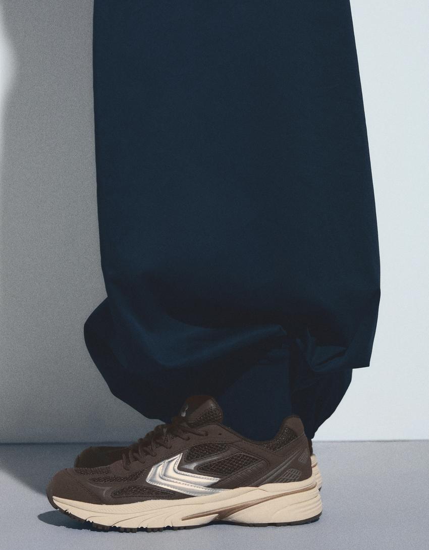 Multi-piece trainers-Brown