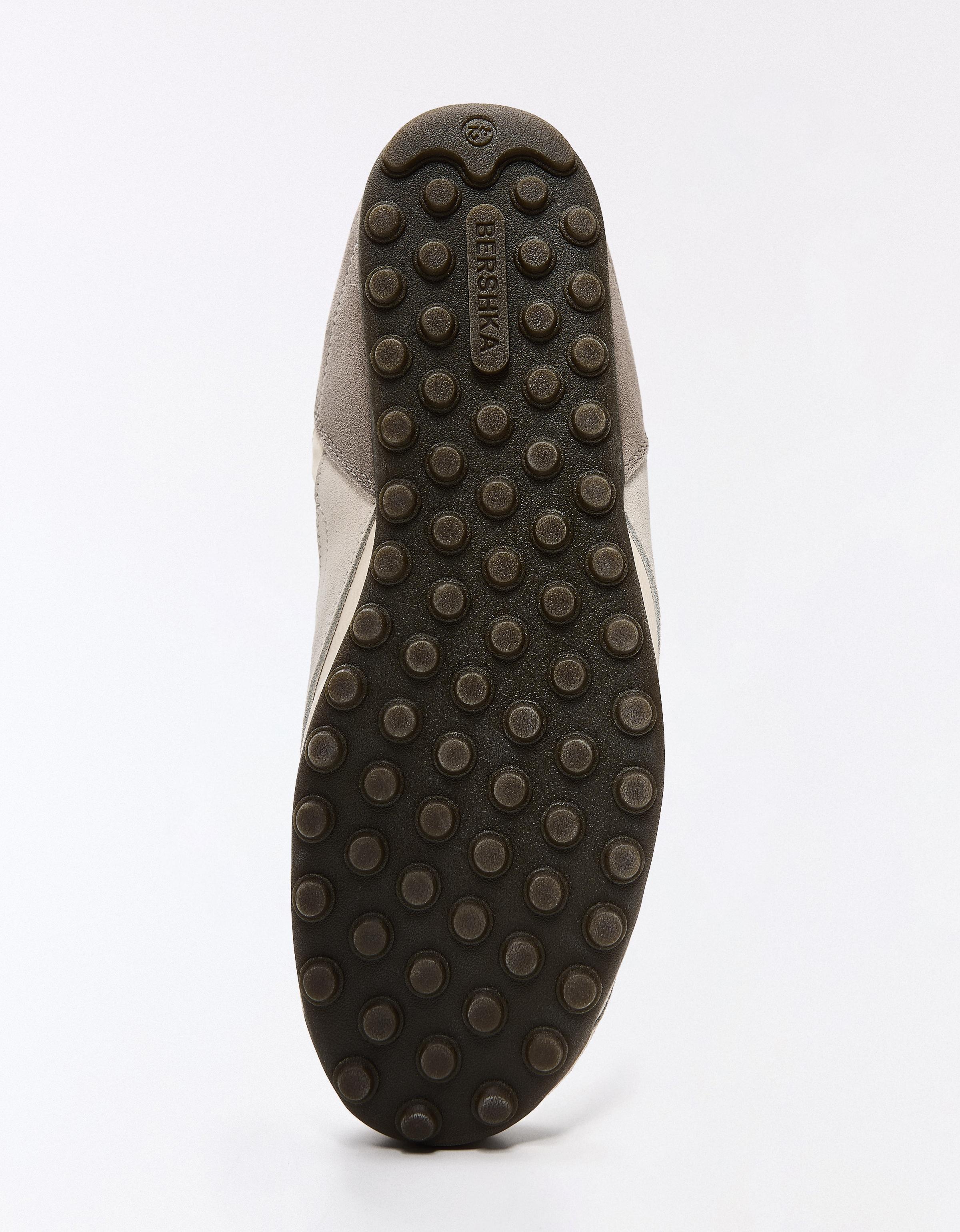 SLIM RETRO STYLE TRAINERS — Multicolored