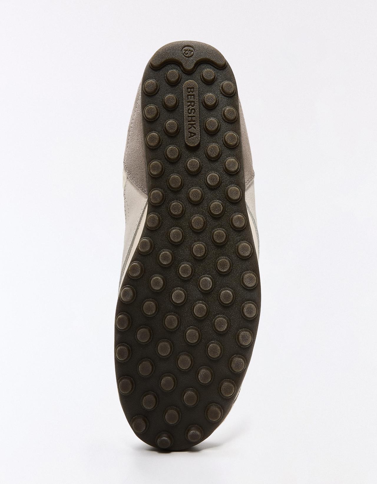 SLIM RETRO STYLE TRAINERS — Multicolored