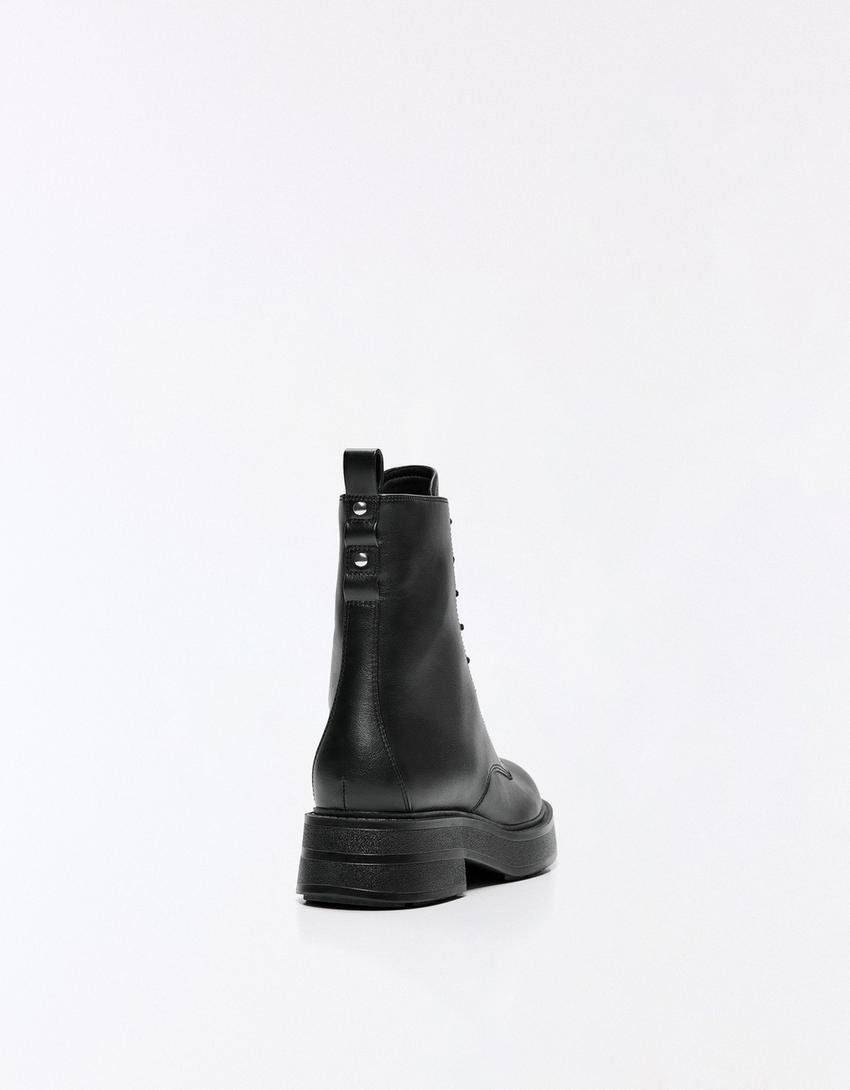 Lace-up ankle boots-BLACK