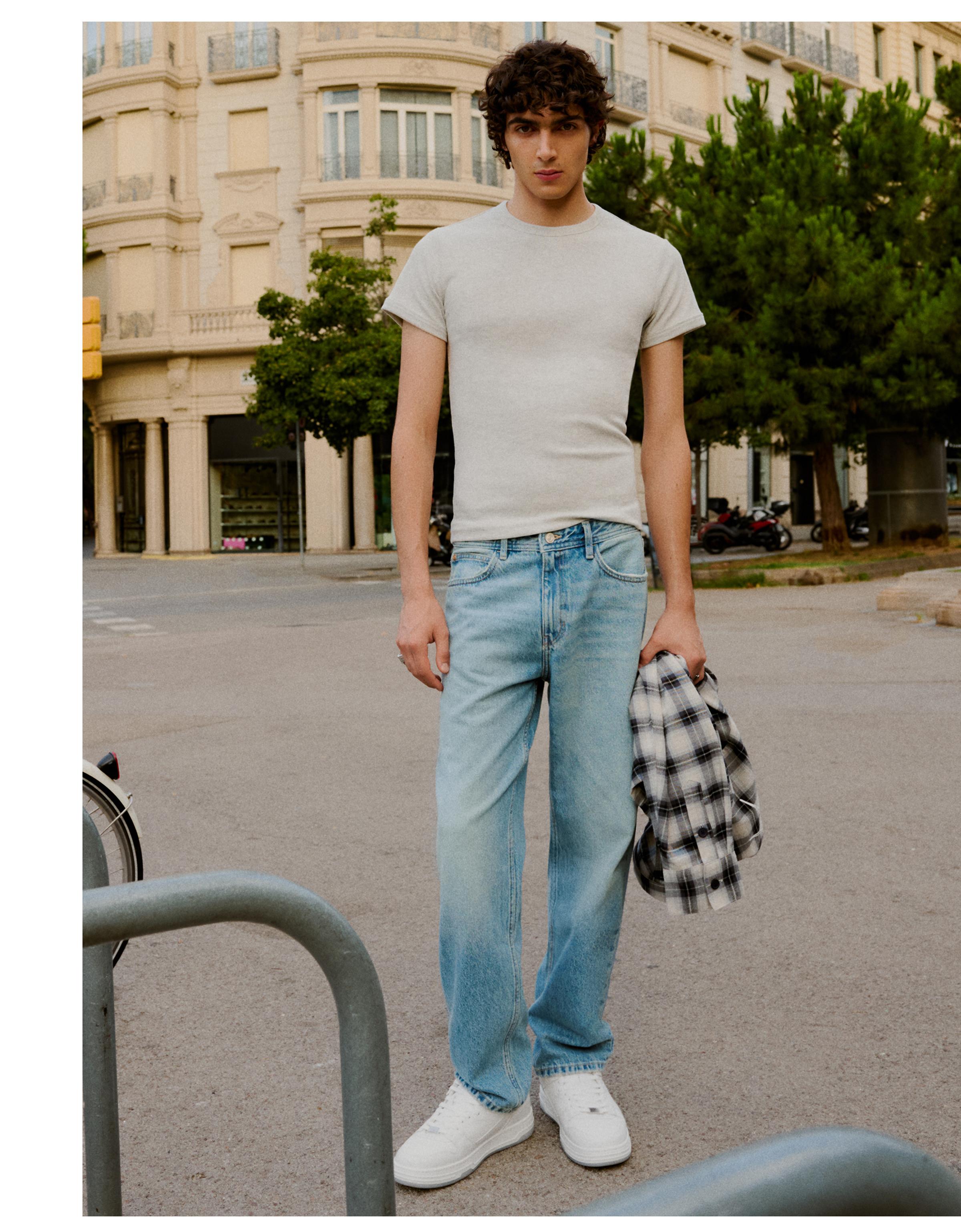 Straight-leg jeans — Light blue