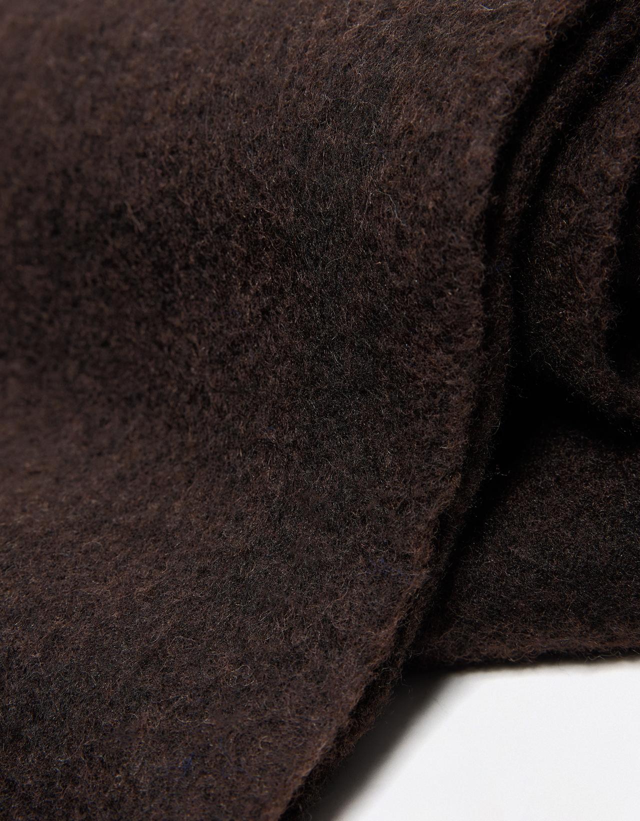 Chunky fringed scarf — Brown