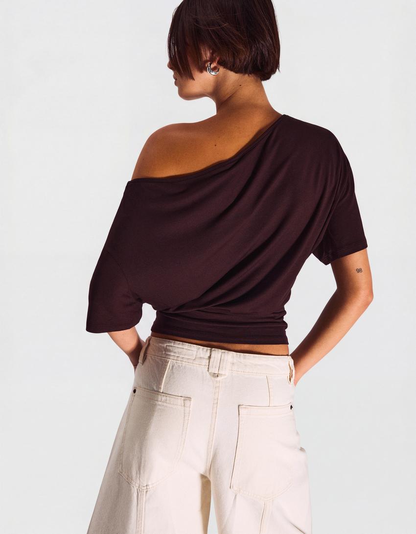 Atasan model silang dengan detail kerut dan ikat pinggang-Cokelat