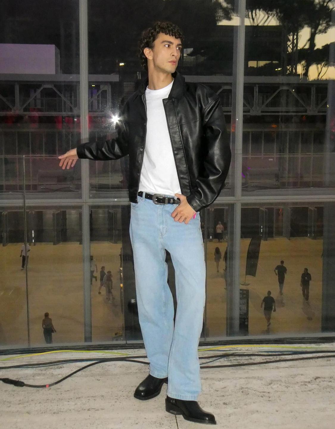 Studded baggy jeans