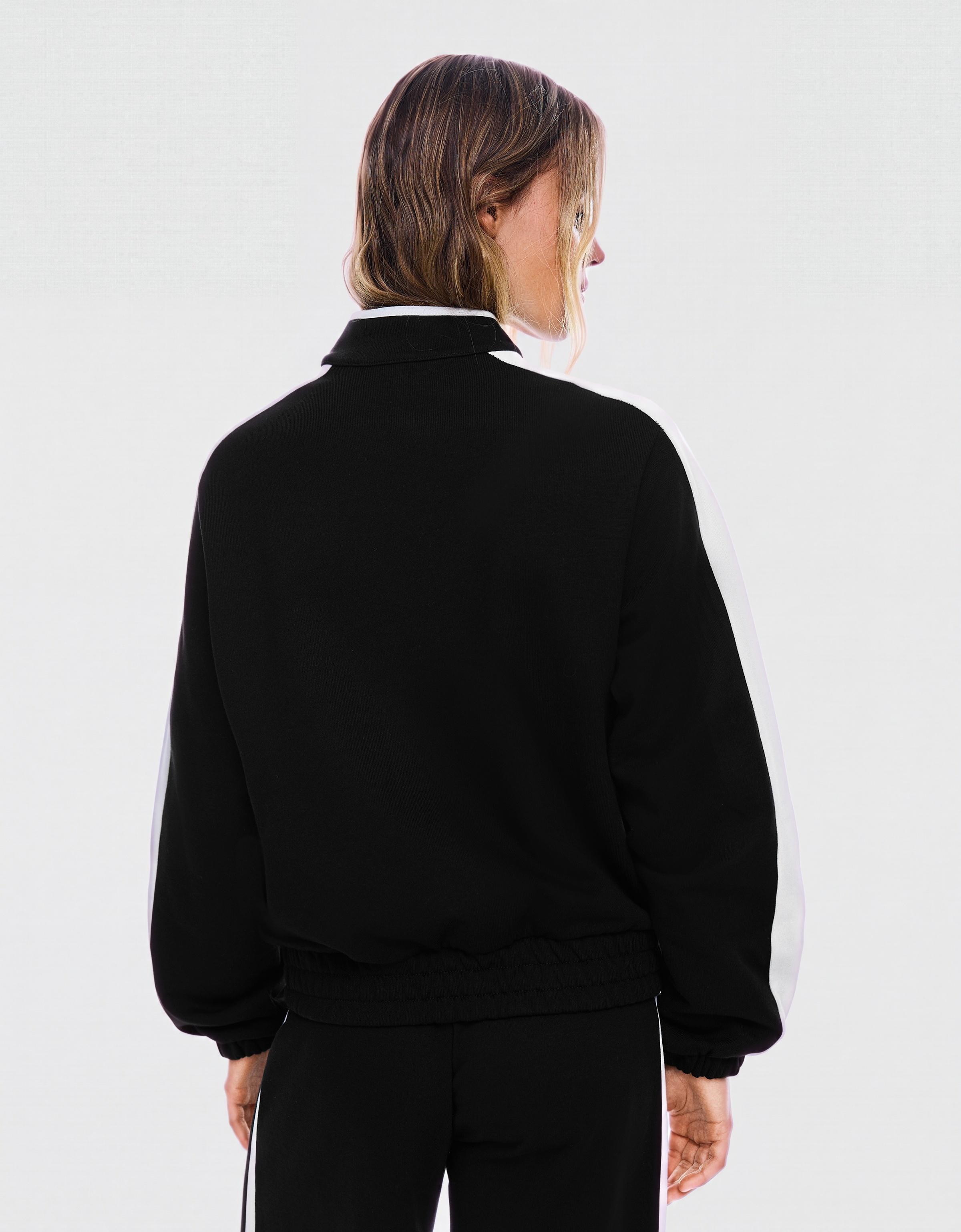 Long sleeve stand collar sweatshirt with clasps — Black
