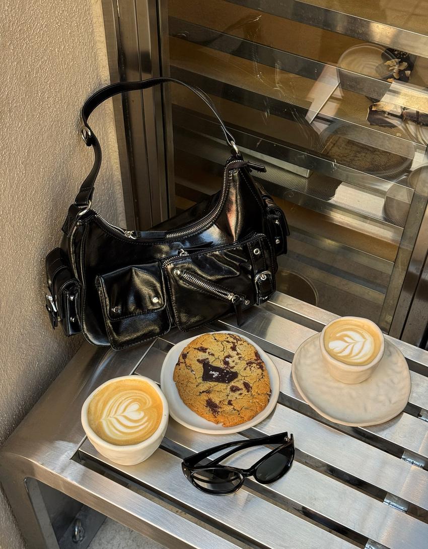 Çok cepli maxi çanta-Siyah