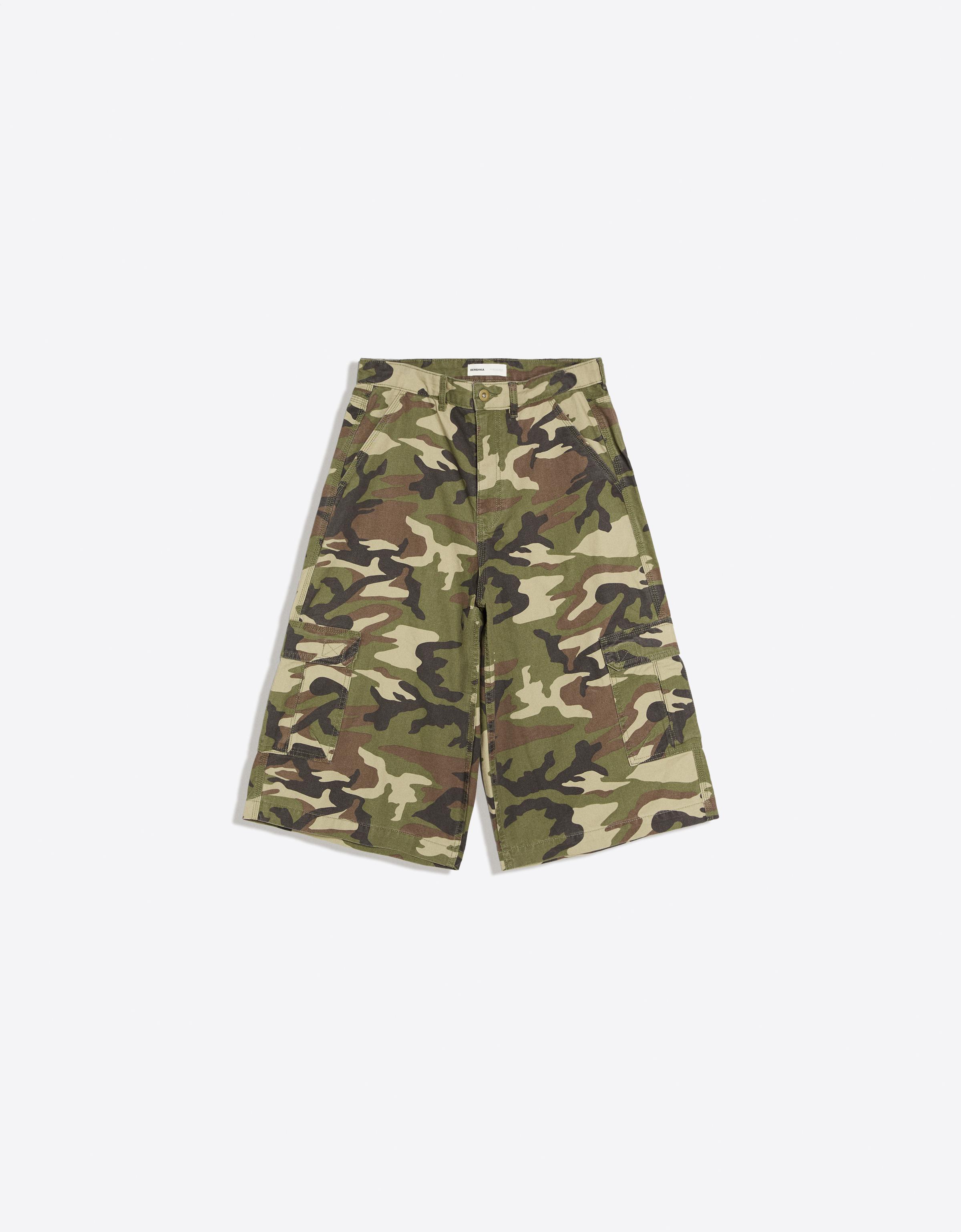 Bershka Bermuda Barrel Print Hombre 34 Kaki