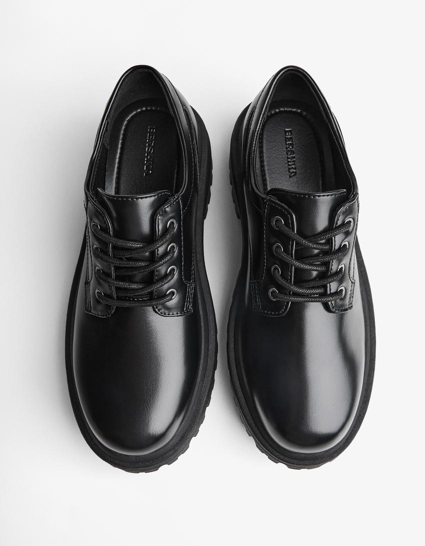 Pantof blucher cu talpă groasă-Negru