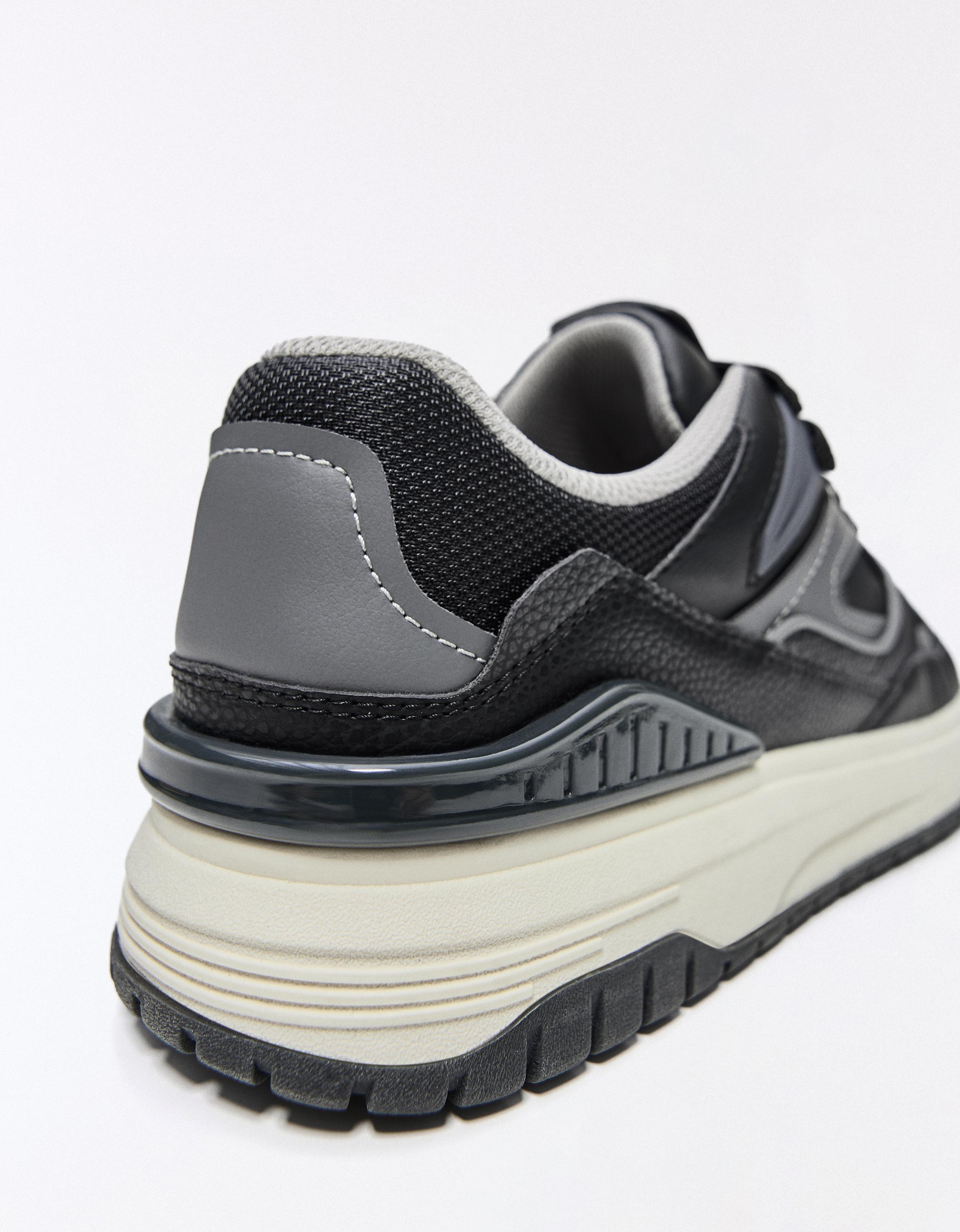 Chunky panelled trainers — BLACK