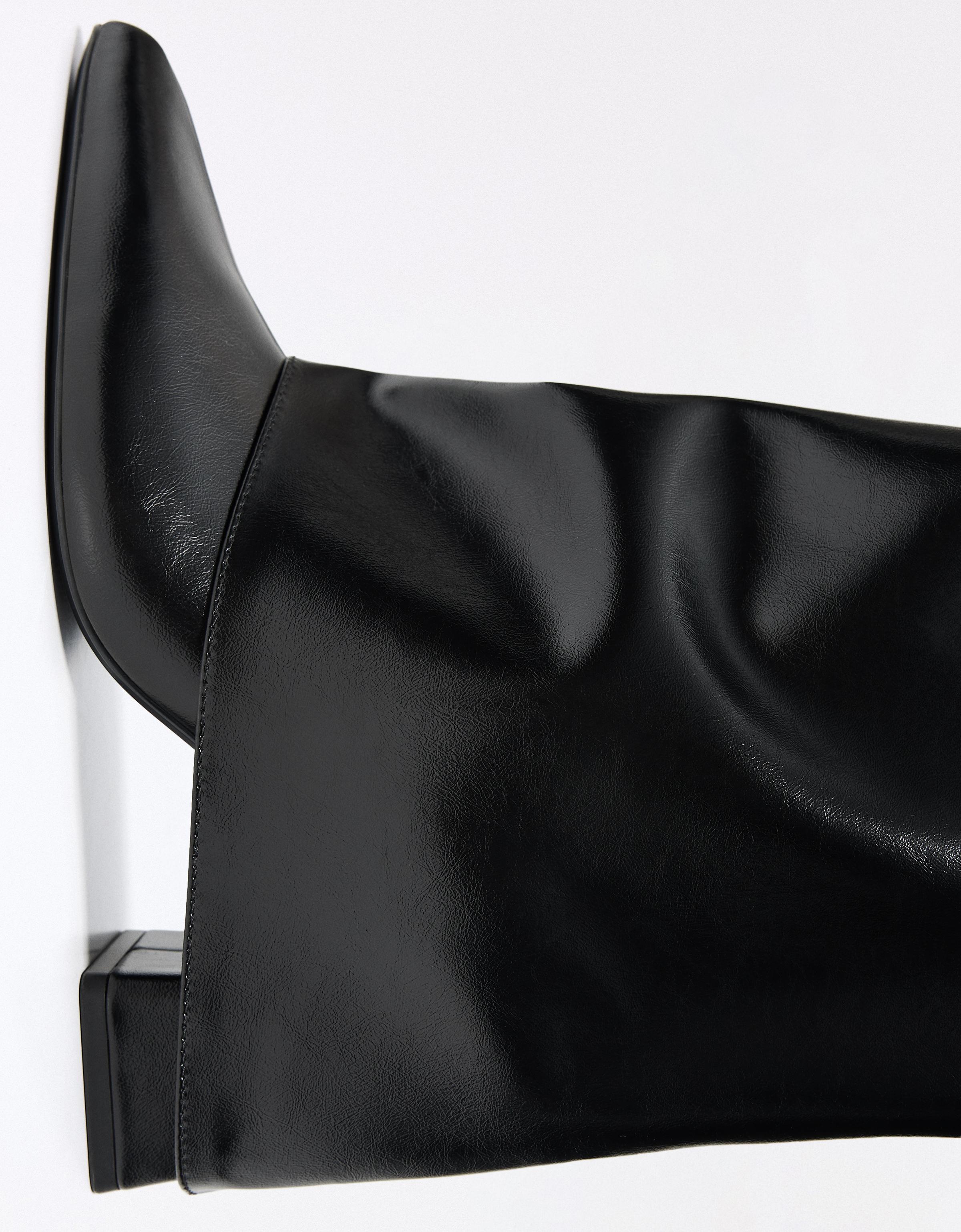 Trouser heel boots — BLACK