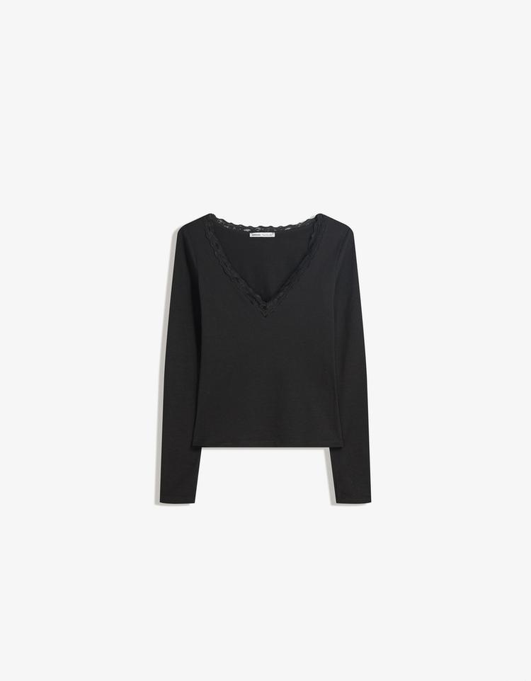 Long sleeve lace T-shirt