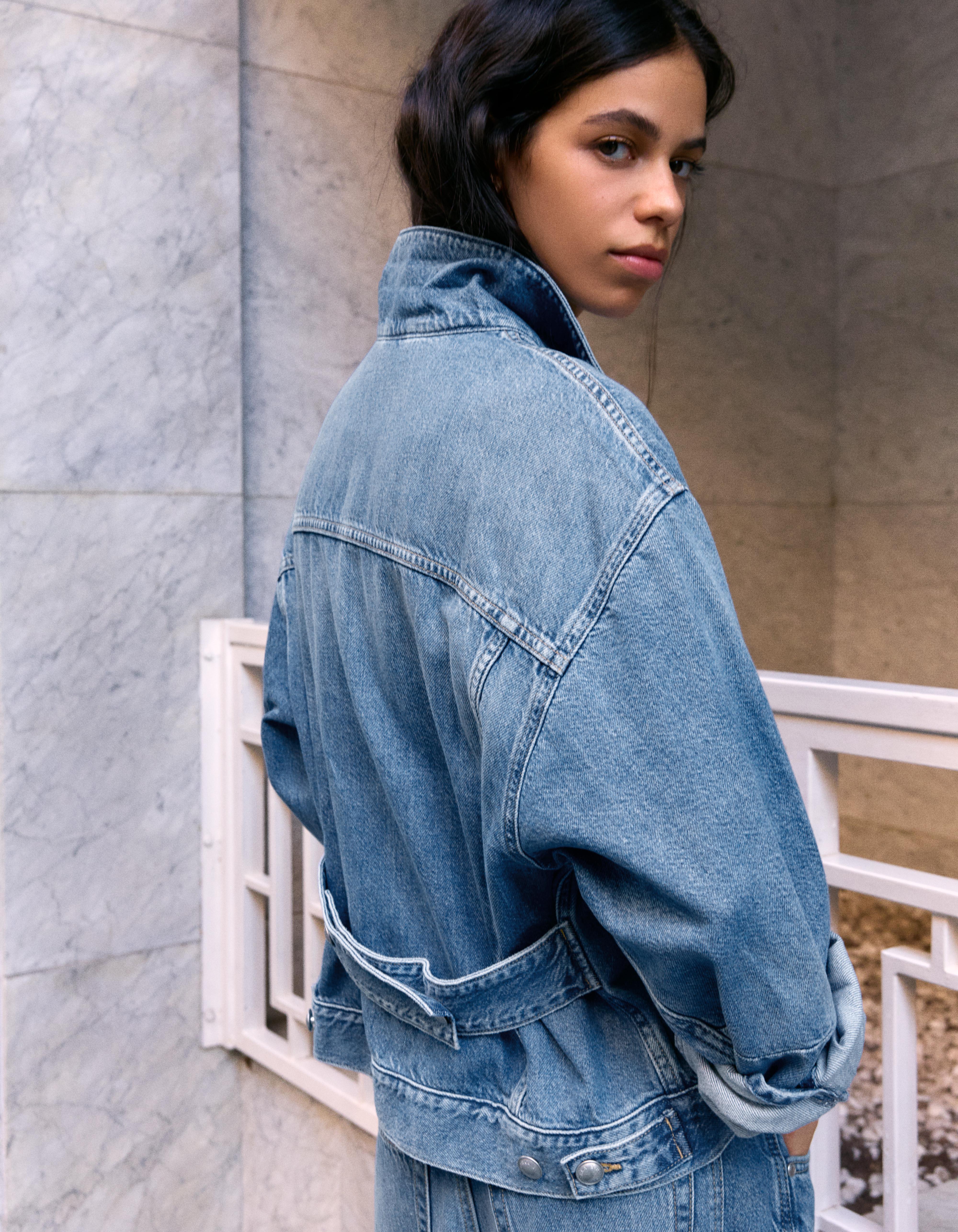 Oversize denim jacket — Light blue