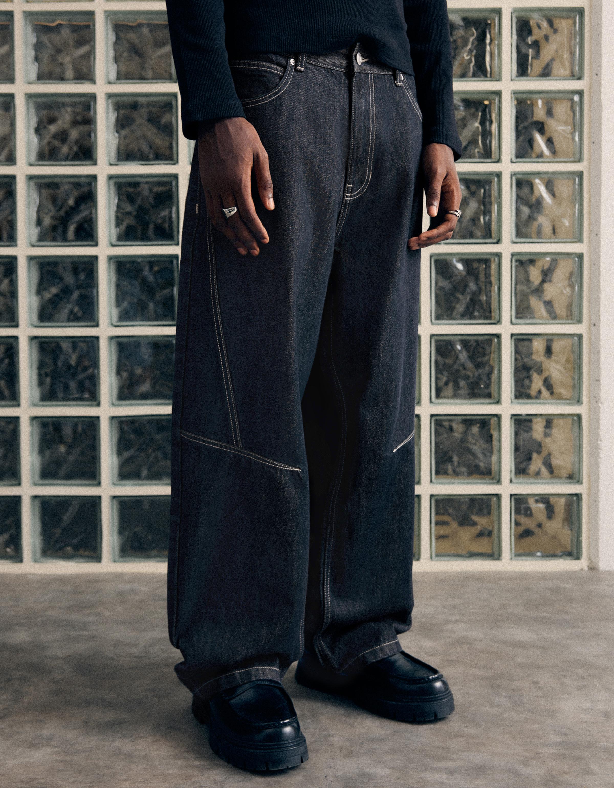 Balloon jeans with seam detail — Navy