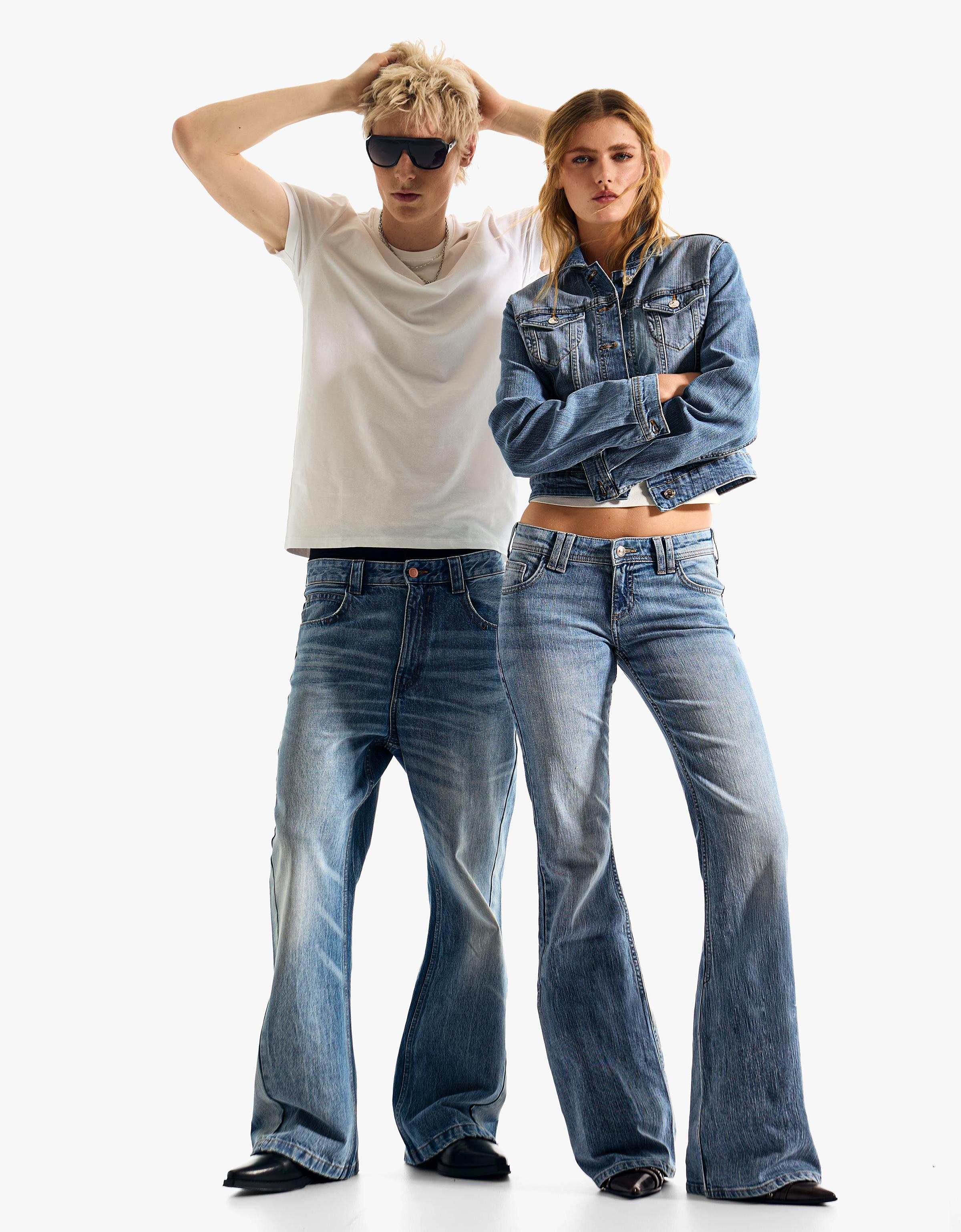 Baggy flared jeans — Light blue