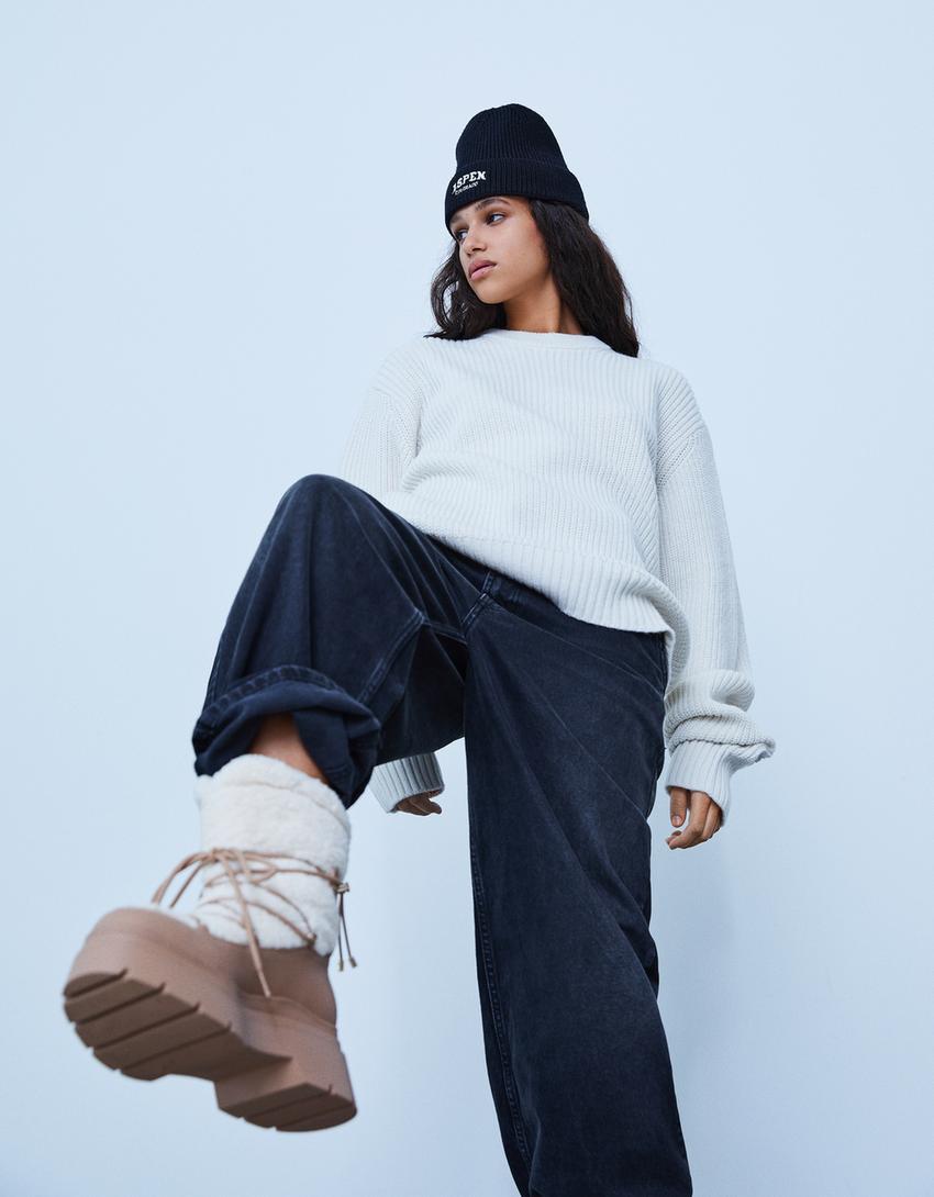 Contrast faux shearling ankle boots with lace-up detail-Multicolored-1