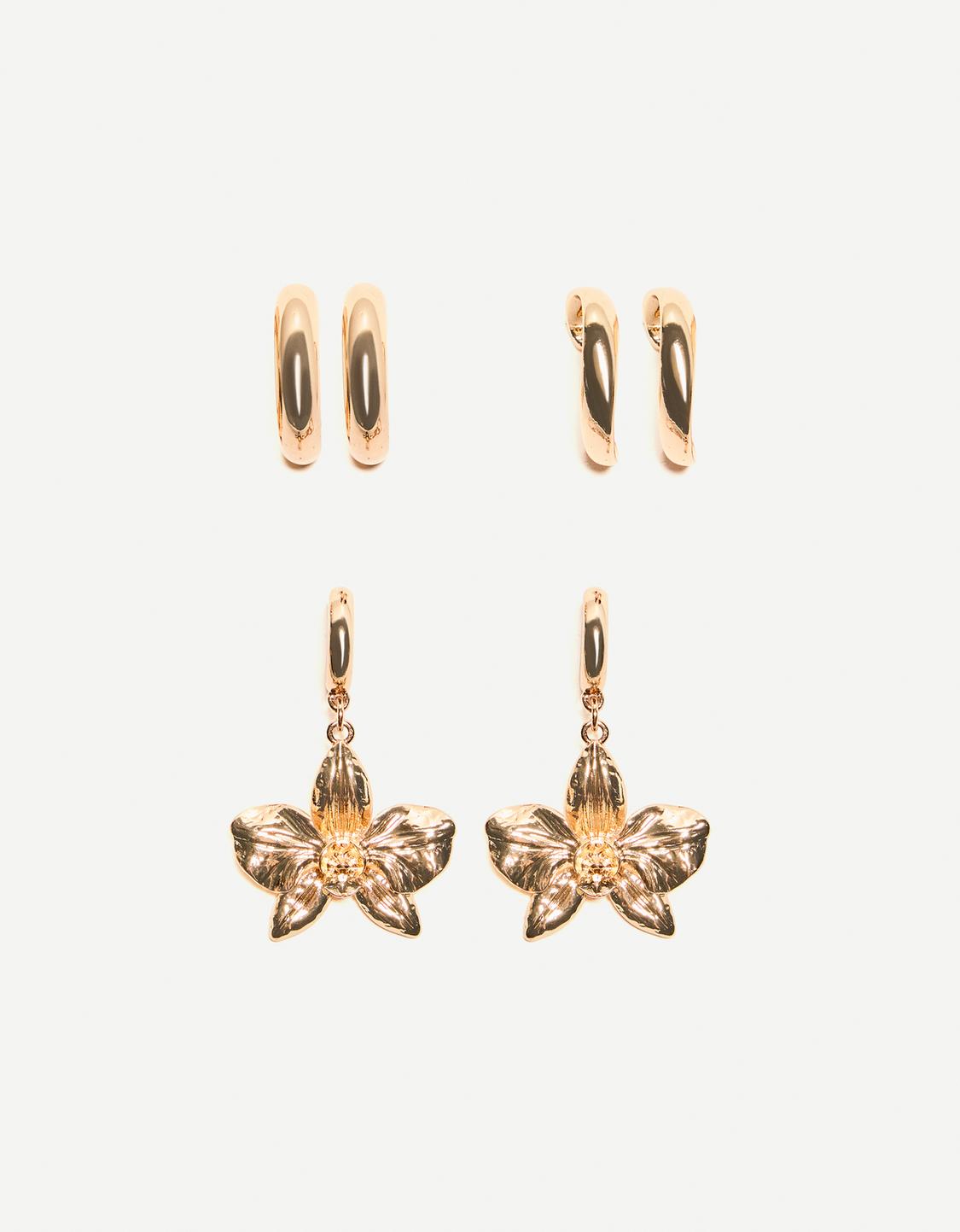 3-pack of flower and hoop earrings