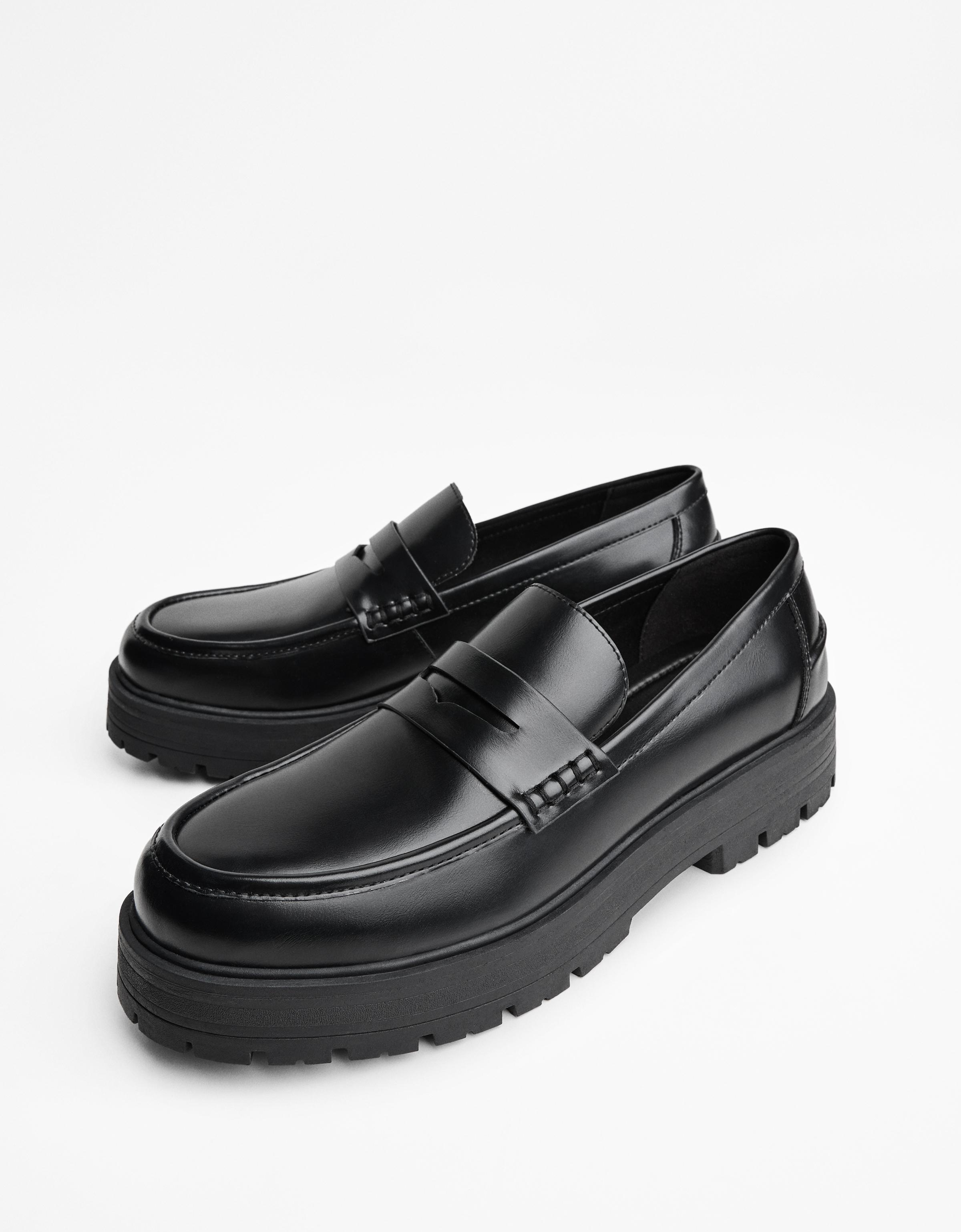 Chunky sole loafers — BLACK