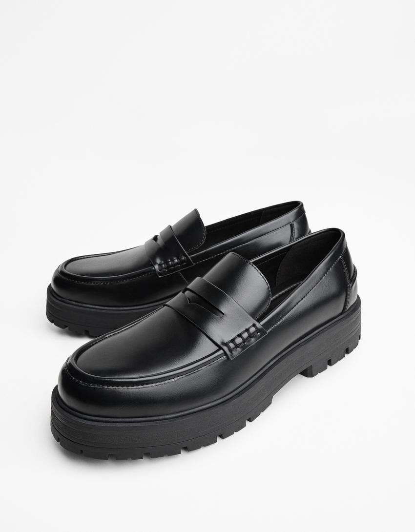 Loafers with chunky soles-BLACK-1