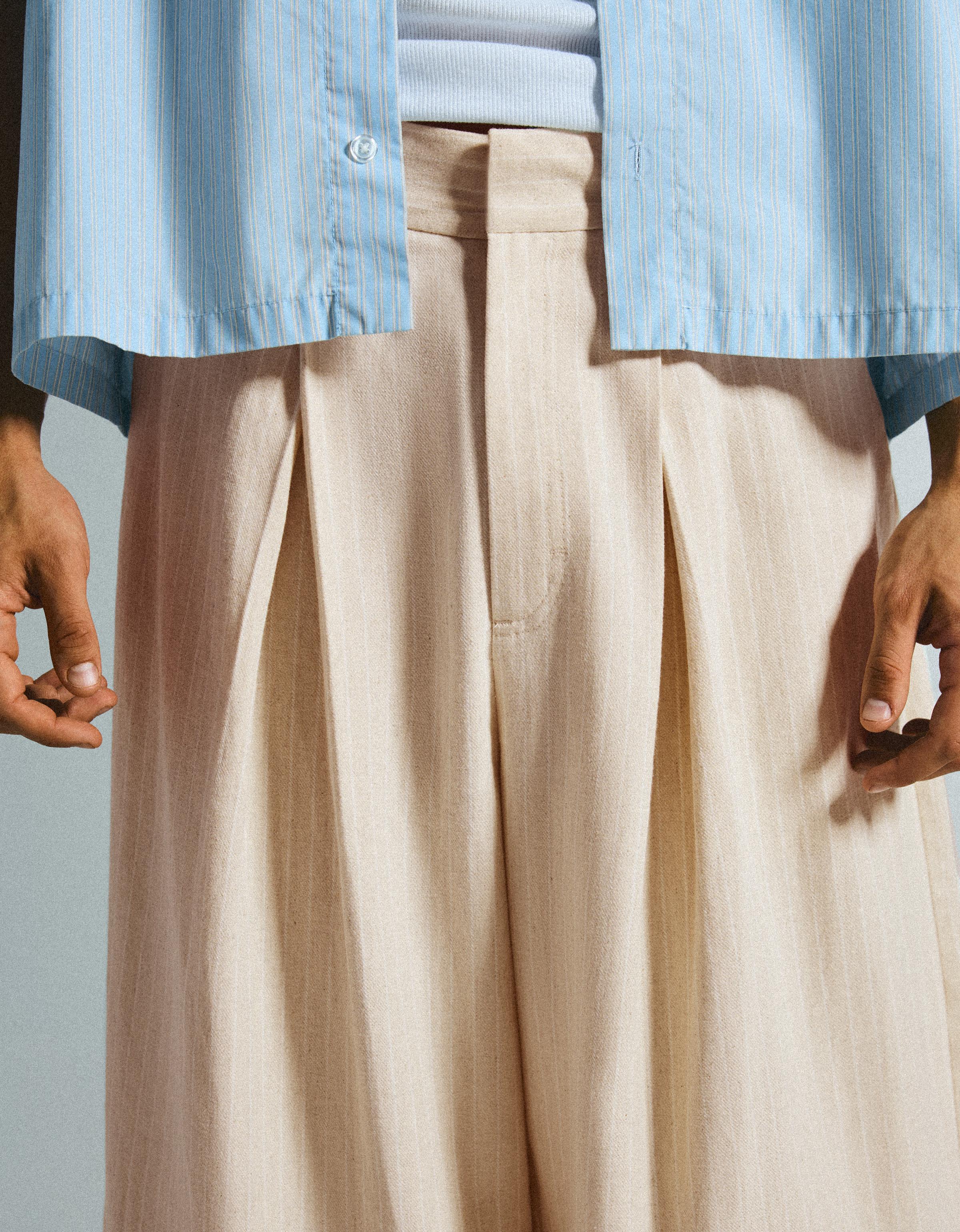 Super baggy pleated trousers — Sand