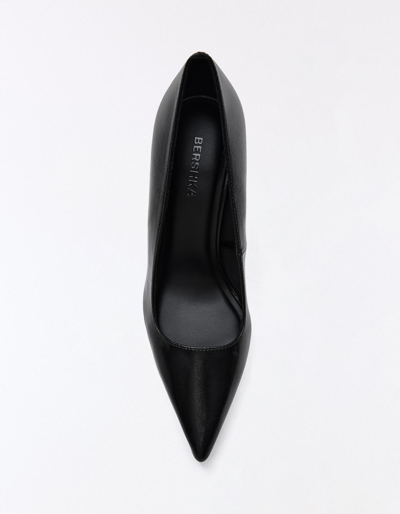 High-heel shoes — BLACK