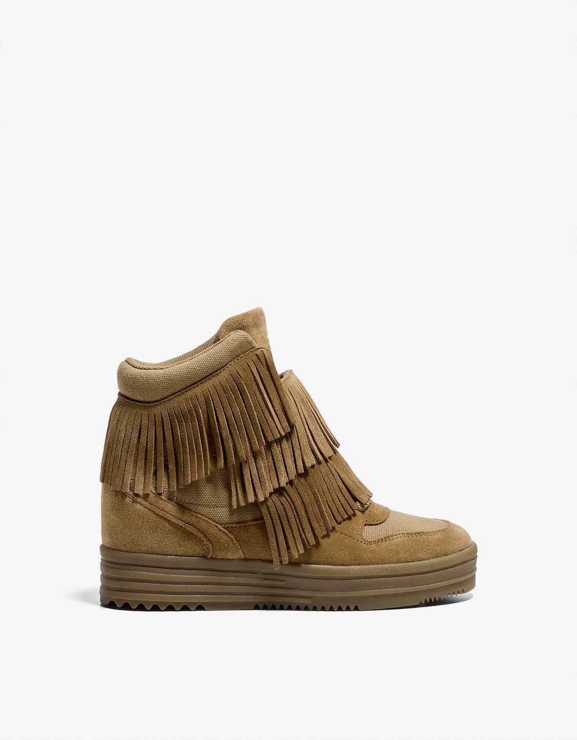 High-top wedge trainers with fringing