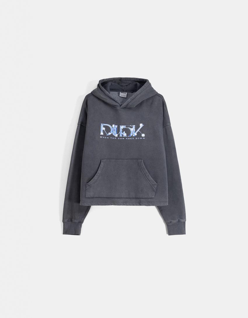 Sudadera capucha cropped efecto lavado print-Gris-4