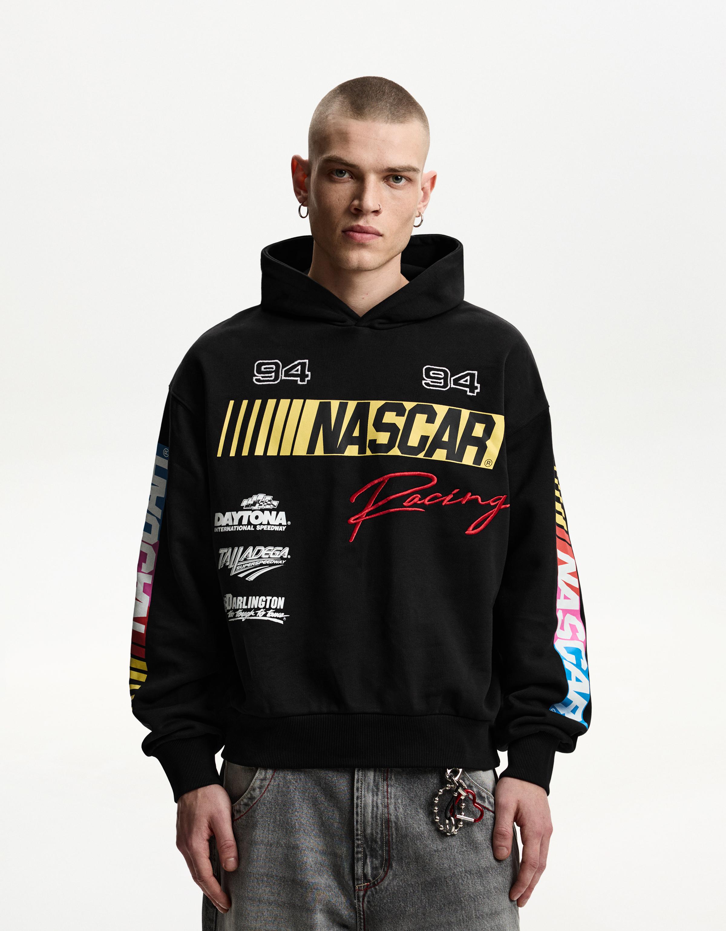 Bershka Hoodie Nascar Mit Kapuze Und Print Herren S Schwarz