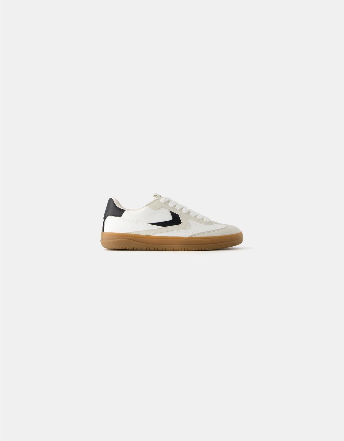 Sneakers rétro dettaglio pizzo