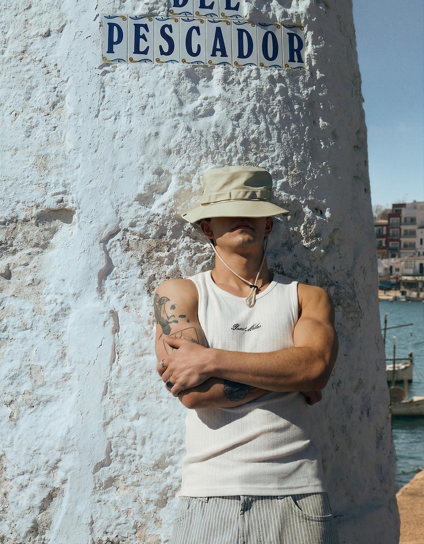 Askılı baskılı tişört-Kirli beyaz