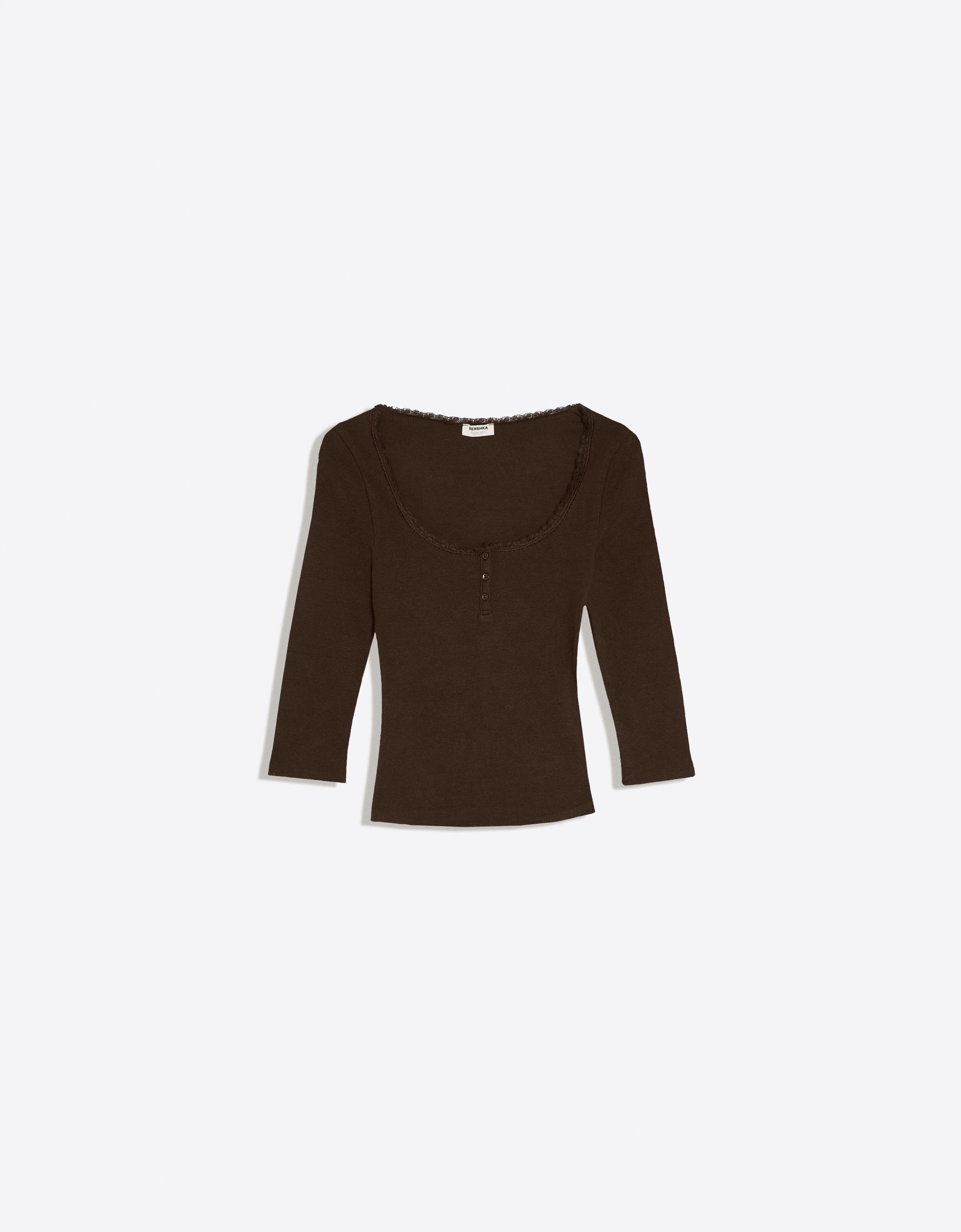 Lace V-neck long sleeve T-shirt — Brown
