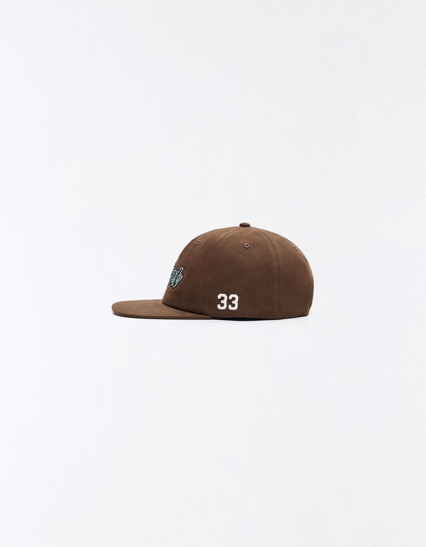 Cappellino con visiera piatta ricamato-Marrone
