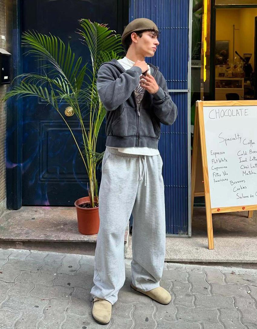 Cropped boxy-fit zip-up sweatshirt-Grey