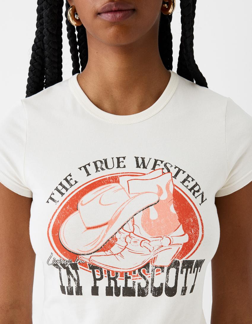 تيشرت بأكمام قصيرة وطبعة-أبيض مطفي-5