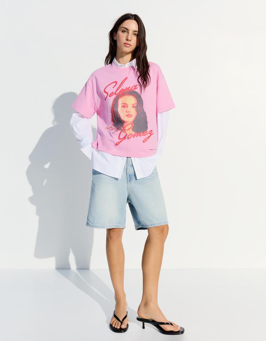 T-shirt Selena Gomez manga curta estampado-Rosa
