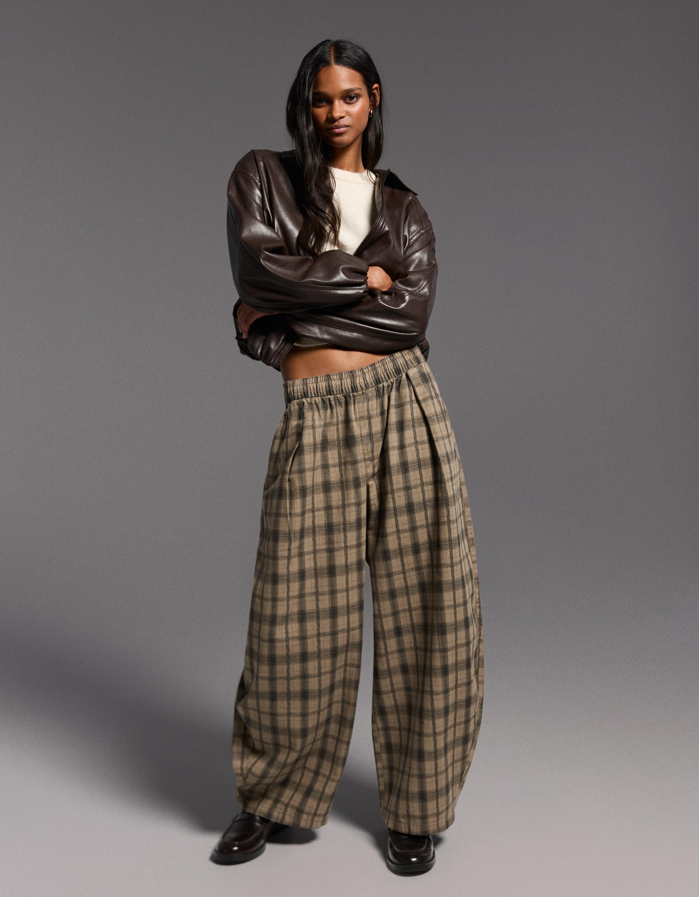 Bershka Hose Mit Puffärmel-Print Damen Xxs Grau