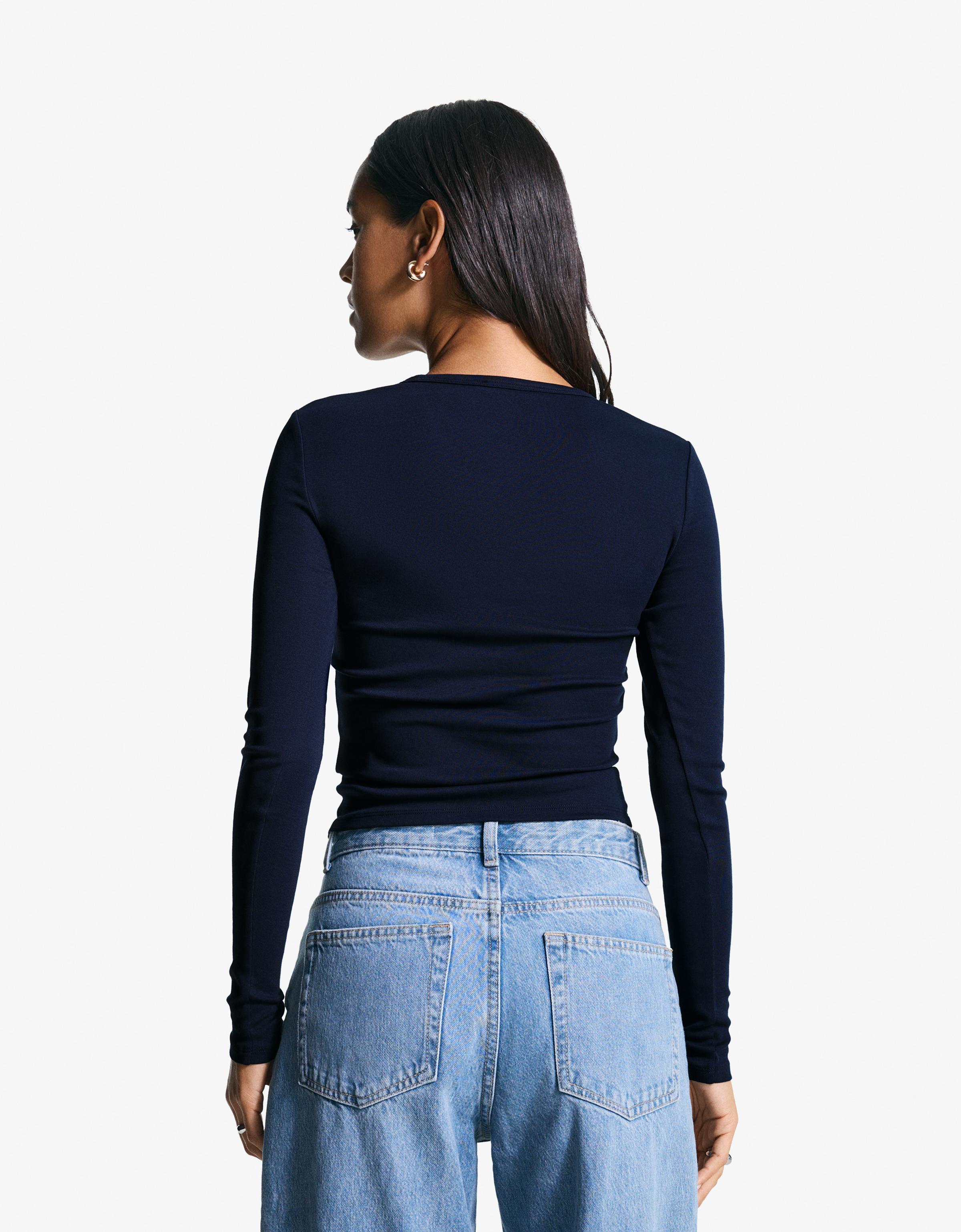 Uzun kollu tişört - Görsel 173