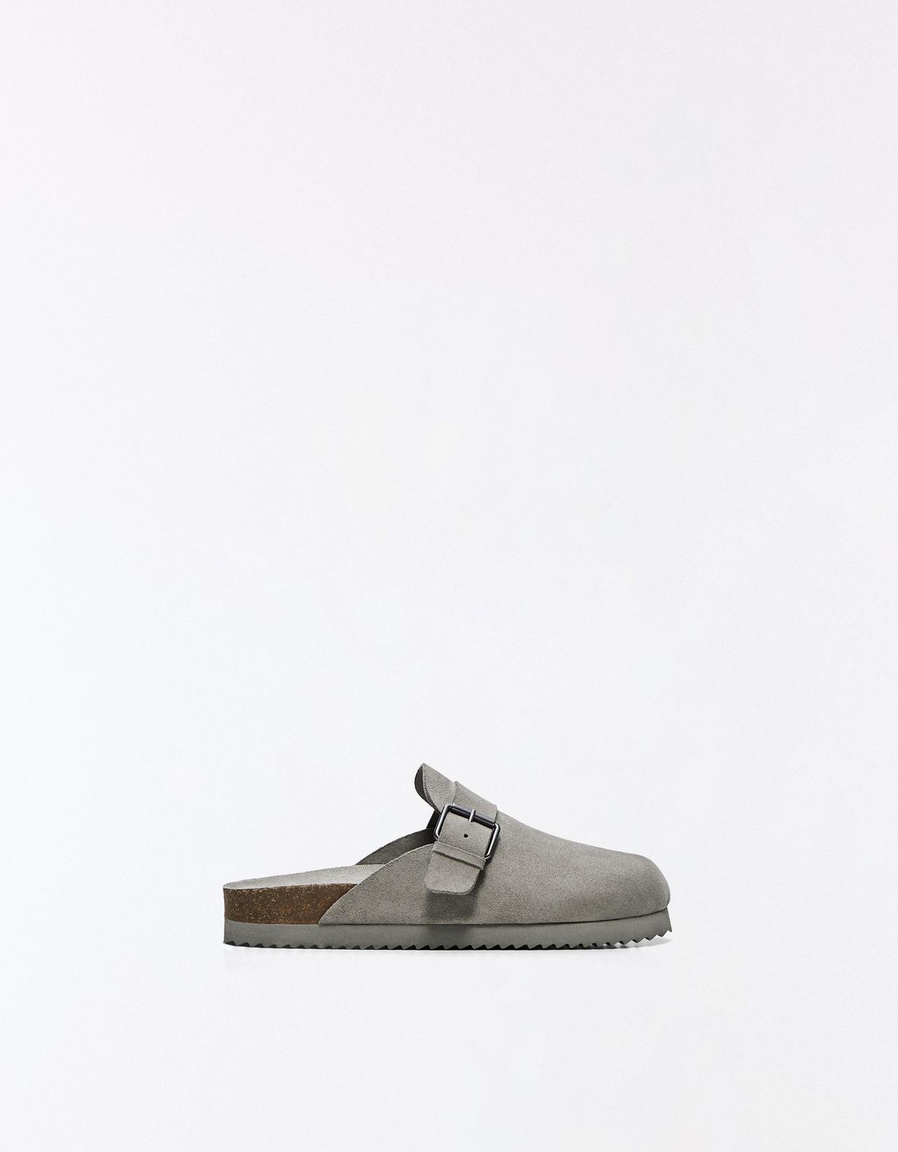 CASUAL BUCKLE CLOGS — Grey