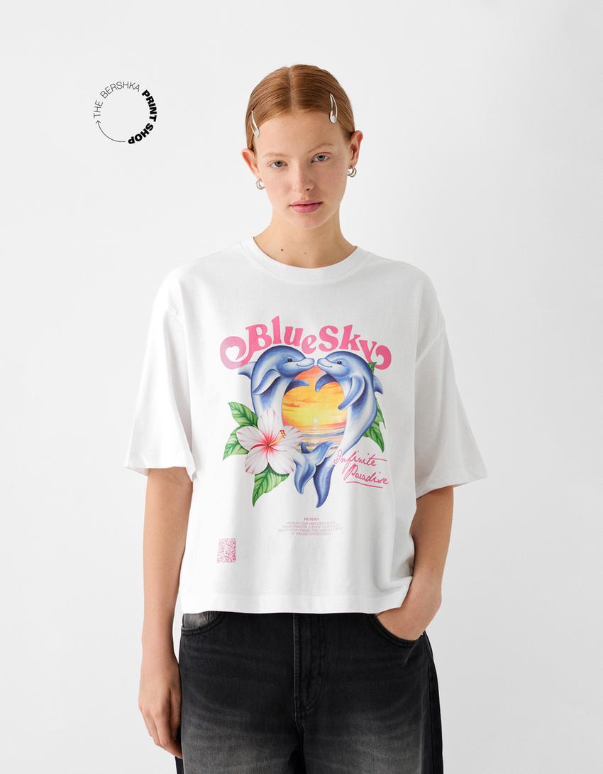 T-shirt da Bershka Wearable Art cropped boxy fit com estampado-Branco-1
